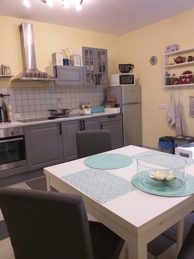 Apartment Stepanjan Блед Екстериор снимка
